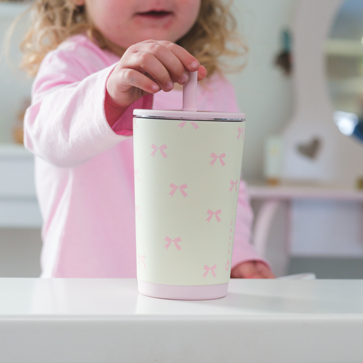 bows-14oz-415ml-q6 EverydayTumbler-Bows-WPI_1.png